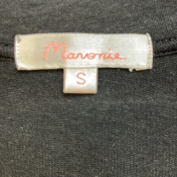 💕Only 3 left- sassy little black dess💕 - Picture 5 of 6